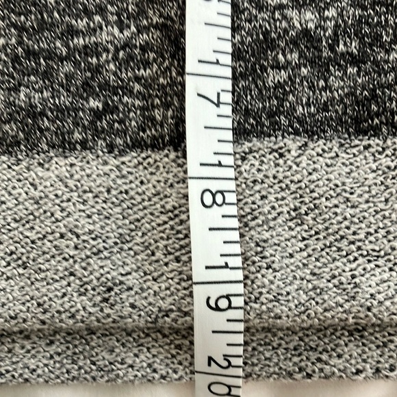 Bobi women’s medium size heather/ charcoal Gray sweatshirt 3/4 sleeve  Sweater - Picture 15 of 16